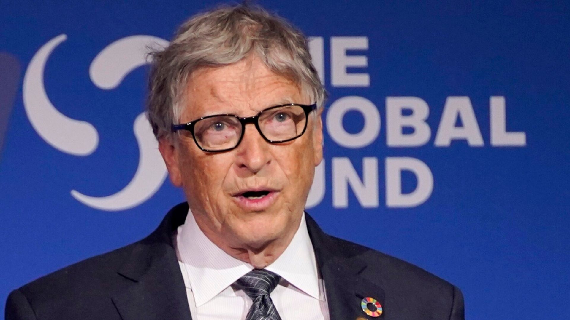 Bill Gates will give Africa most of his wealth.